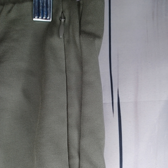 J.Jill Olive Green Pull On Cropped Pants - Picture 7 of 14